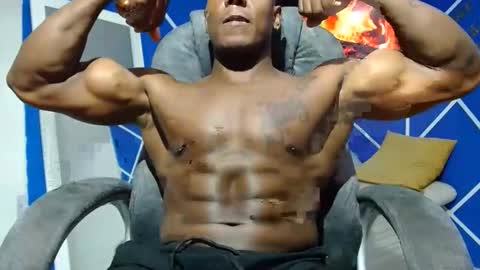 Snapshot of alexander_megan chatting on 01.14.26 alexander online show from 01.14.26