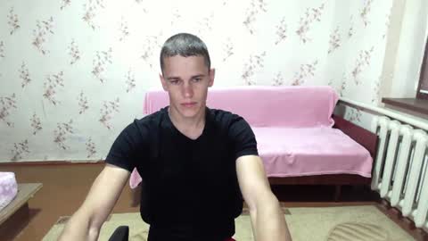 Snapshot of alexanderstrongs chatting on 06.19.26 alexanderstrongs online show from 06.19.26
