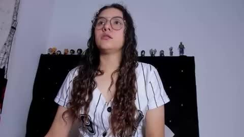 alexandra clauss online show from 02.16.26