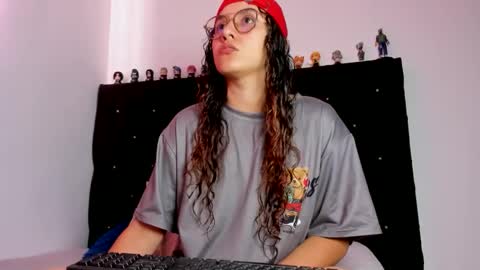 alexandra clauss online show from 03.22.26