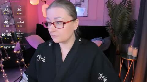 Snapshot of alexandra_kind chatting on 02.10.26 Alexandra online show from 02.10.26