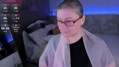 Snapshot of alexandra_kind chatting on 03.18.26 Alexandra online show from 03.18.26