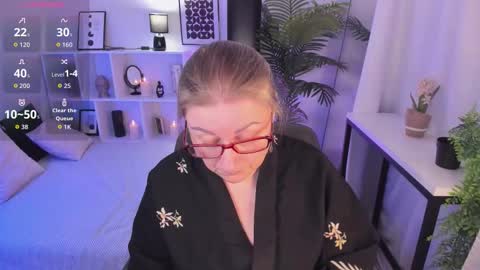 Snapshot of alexandra_kind chatting on 03.21.26 Alexandra online show from 03.21.26