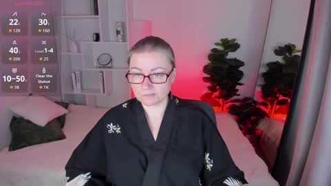 Snapshot of alexandra_kind chatting on 03.22.26 Alexandra online show from 03.22.26