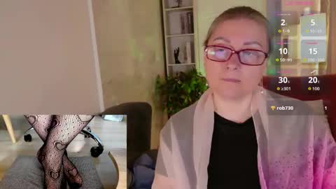 Snapshot of alexandra_kind chatting on 05.20.26 Alexandra online show from 05.20.26