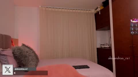 Alexandra Rodriguez online show from 01.08.26