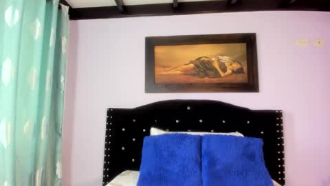 Snapshot of alexandra_torress chatting on 09.09.25 alexandra online show from 09.09.25