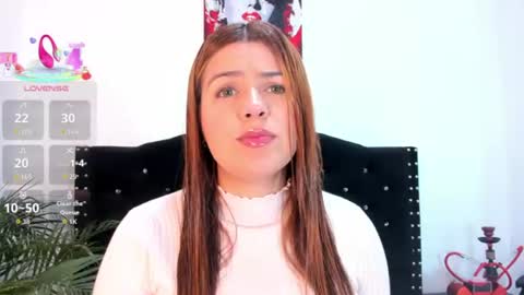 Snapshot of alexandra_torress chatting on 06.17.26 alexandra online show from 06.17.26