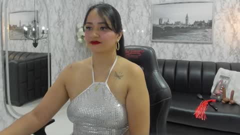 Alexandra Milff  online show from 01.12.26