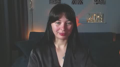 Snapshot of alexasven chatting on 05.05.26 Alex DONT FORGET GIVE ME THUMBS UP online show from 05.05.26
