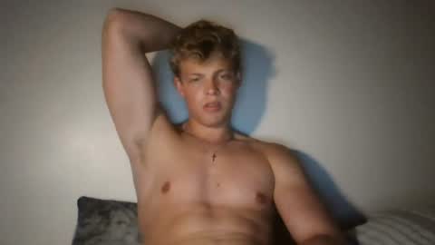 Snapshot of alexcoxx21 chatting on 08.03.26 alexcoxx21 online show from 08.03.26