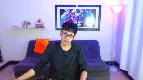 Snapshot of alexcum_18 chatting on 03.12.26 alex online show from 03.12.26