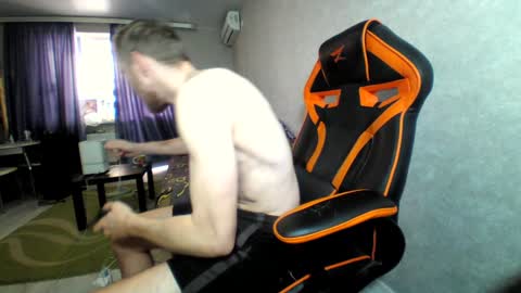 Snapshot of alexfox2018 chatting on 12.24.24 Alex online show from 12.24.24