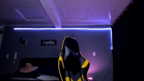 alexgiraldo__ online show from 09.30.25