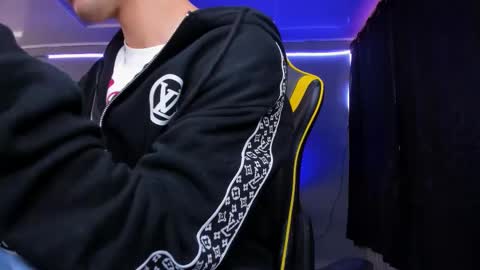 alexgiraldo__ online show from 11.17.25