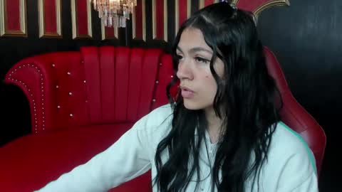 Snapshot of alexiacooperr chatting on 02.21.25 Alexiaa Online 1430 to 2100 GMT-5 online show from 02.21.25