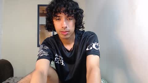 Snapshot of alexis21_ chatting on 10.16.25 Alexis online show from 10.16.25