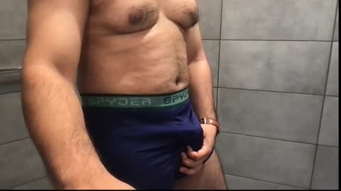 Snapshot of alexis69mm chatting on 01.06.25 Alex online show from 01.06.25