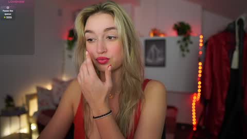 Alexis Texas online show from 01.08.25