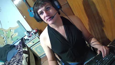 alexiss699 online show from 12.22.24