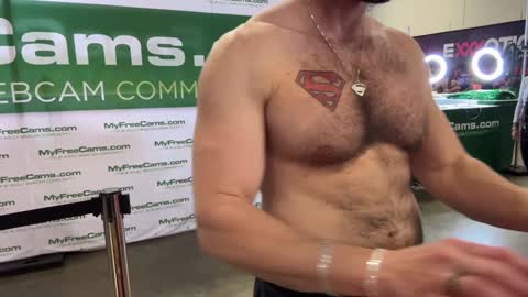 Snapshot of alexmanndickerson chatting on 12.07.24 Alex Mann online show from 12.07.24