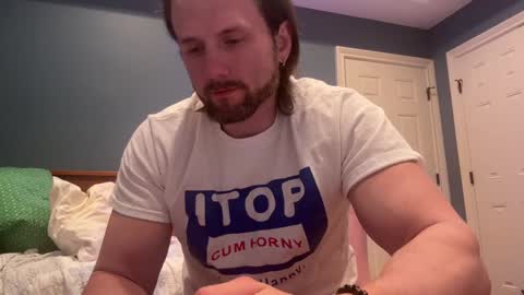 Snapshot of alexmanndickerson chatting on 12.28.24 Alex Mann online show from 12.28.24