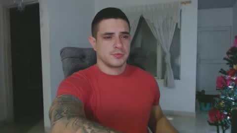 Snapshot of alexmaximuss chatting on 12.16.24 Maximuss online show from 12.16.24