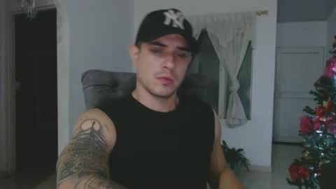 Snapshot of alexmaximuss chatting on 12.22.24 Maximuss online show from 12.22.24