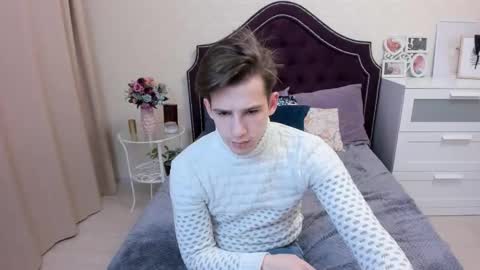 Dennis online show from 03.10.25