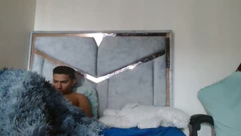 alex y luisa online show from 04.15.26