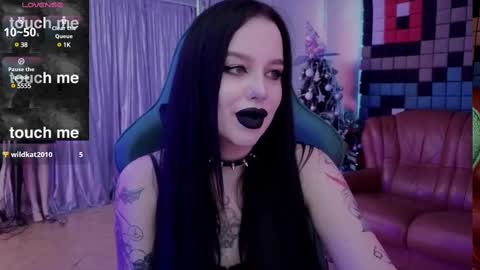 Snapshot of alexx_succubus chatting on 12.20.24 Alexx Succubus online show from 12.20.24
