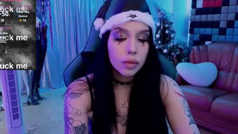 Snapshot of alexx_succubus chatting on 12.26.24 Alexx Succubus online show from 12.26.24