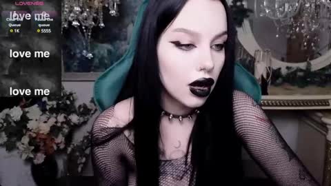 Snapshot of alexx_succubus chatting on 01.25.25 Alexx Succubus online show from 01.25.25
