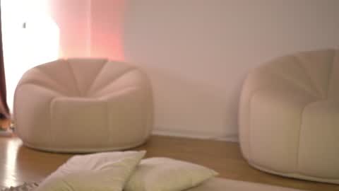 Snapshot of alexxiskye chatting on 06.25.26 alexxiskye online show from 06.25.26
