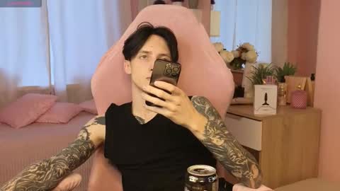 Alex online show from 09.21.25