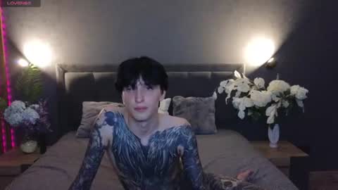 Snapshot of alexxone_ chatting on 06.24.26 Alex online show from 06.24.26