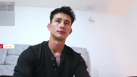 Snapshot of alexxx__01 chatting on 01.18.25 Alex online show from 01.18.25