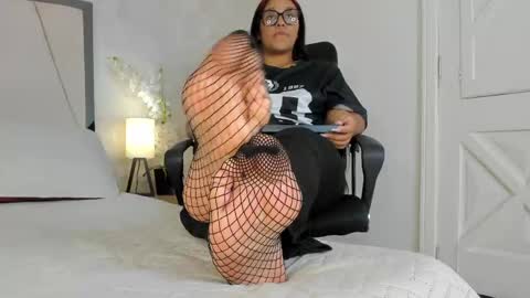 aleya_black online show from 04.21.26