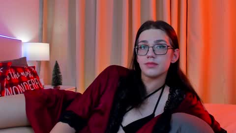 Snapshot of alfred_jones chatting on 12.29.24 Alfreda online show from 12.29.24