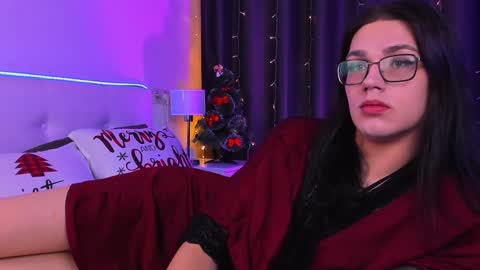 Snapshot of alfred_jones chatting on 01.04.25 Alfreda online show from 01.04.25