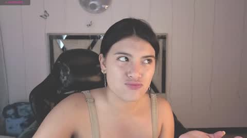 Snapshot of alfresii_rivera chatting on 12.15.25 Carolina Join The Fan Club online show from 12.15.25