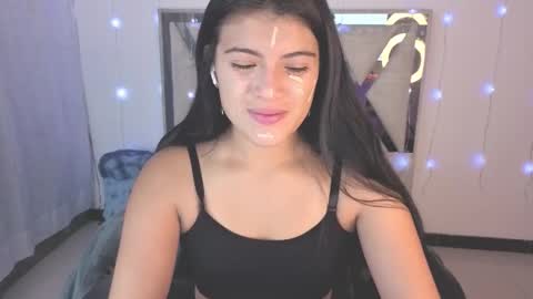 Snapshot of alfresii_rivera chatting on 02.04.26 Carolina Join The Fan Club online show from 02.04.26