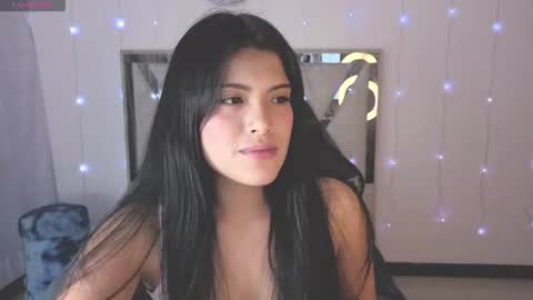 Snapshot of alfresii_rivera chatting on 02.28.26 Carolina Join The Fan Club online show from 02.28.26