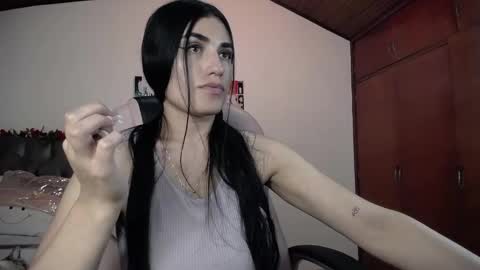 Snapshot of alheli_16 chatting on 01.04.25 Alheli online show from 01.04.25