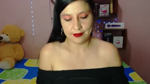 Snapshot of ali_squirt chatting on 06.03.26 alixia online show from 06.03.26