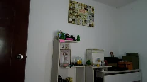 Snapshot of alia_lombardi chatting on 05.12.26 Alia Anjali online show from 05.12.26