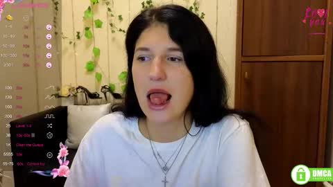 Alianna online show from 09.17.25