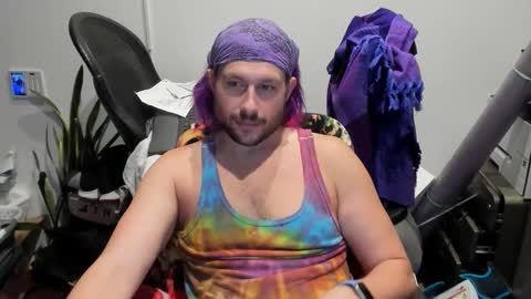 Luke online show from 12.04.25