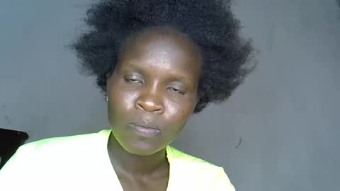 Snapshot of alic_crazy chatting on 12.11.24 alic_crazy online show from 12.11.24