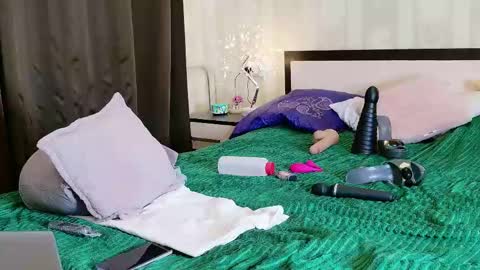 Alise online show from 03.03.25